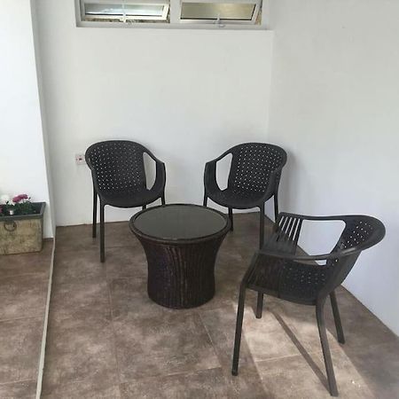 Lovely Two Bedrooms Apartment. Flic en Flac Exterior photo